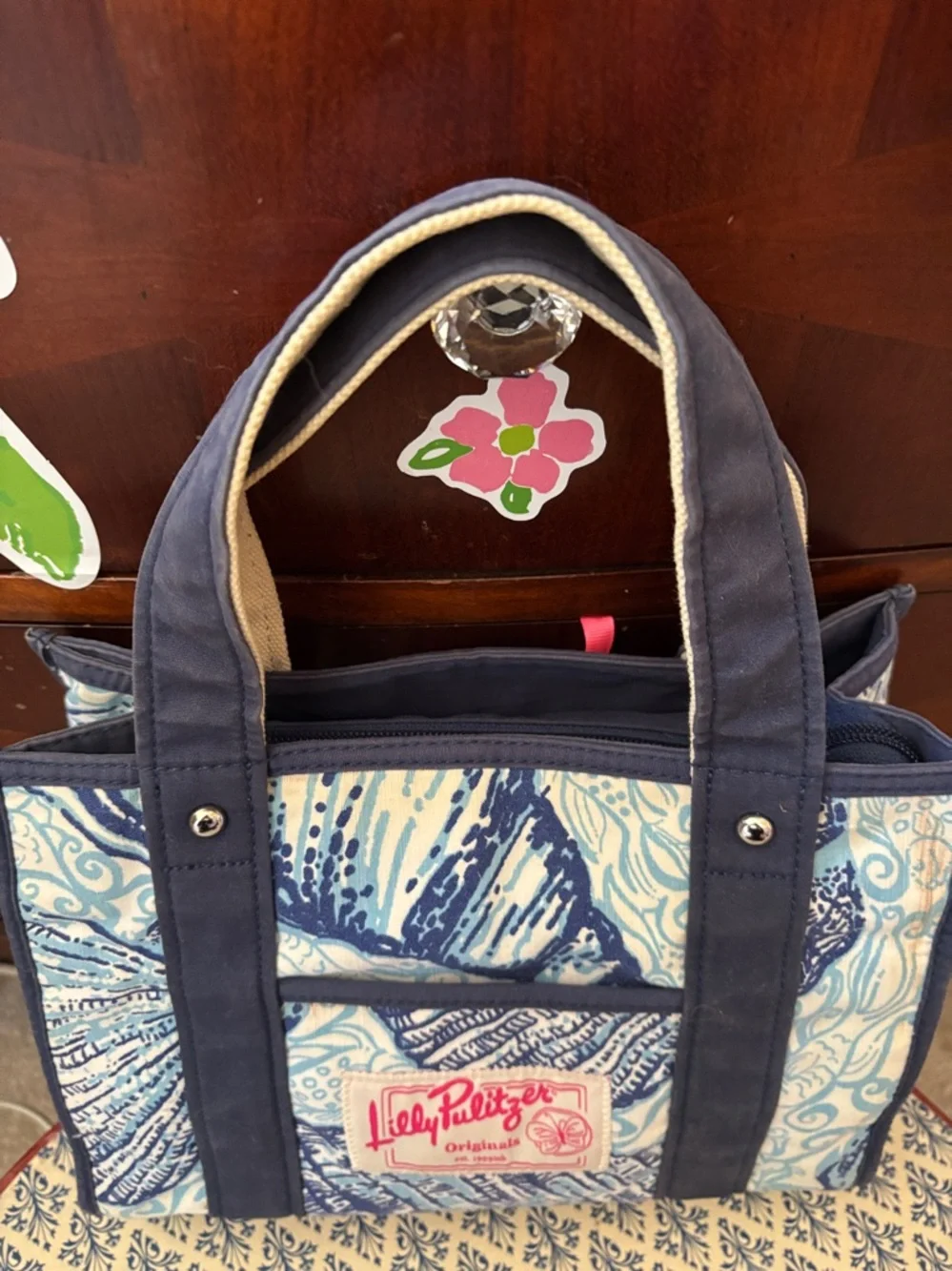 Lilly Pulitzer Originals Small Tote Stuffed Shells Print - Picture 3 of 11